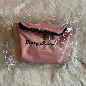 NWT Blazy Suzan Pink Fanny Pack Bag